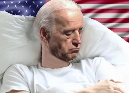 Biden: "Sono stanco e voglio andare a letto". Sleepy Joe crolla nei sondaggi