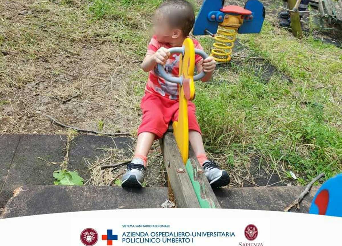 I bimbi abbandonati sul Raccordo Anulare I bimbi abbandonati sul Raccordo Anulare