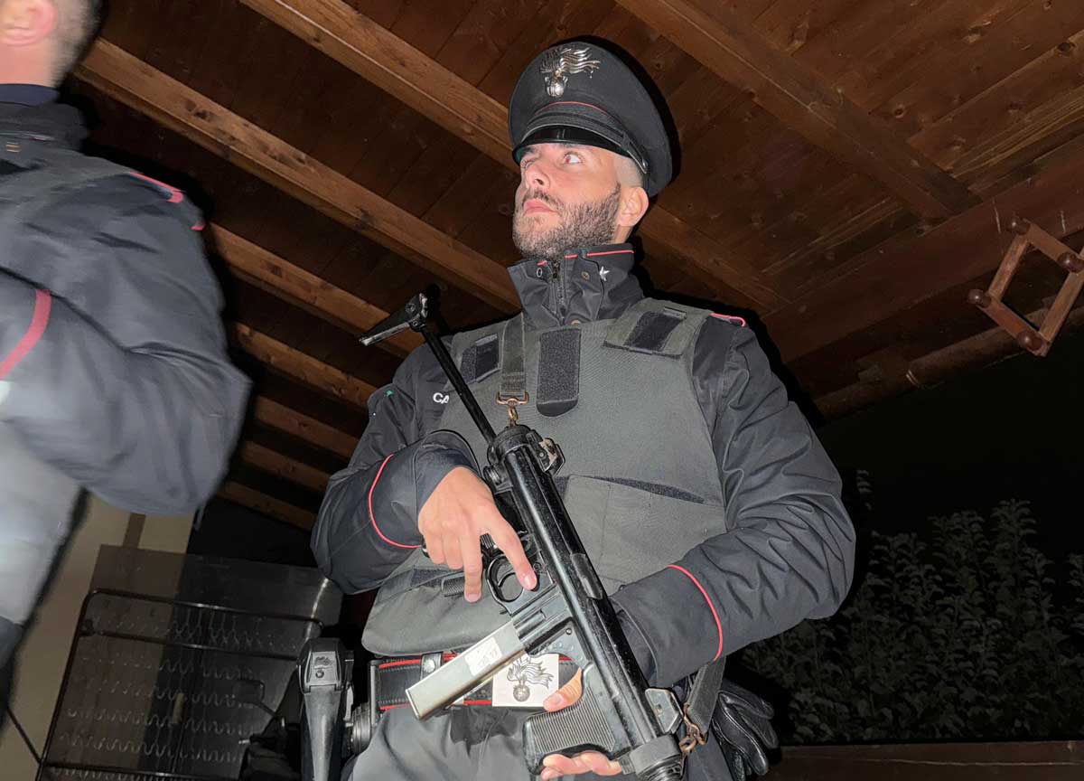 Blitz carabinieri Roma Reggio Calabria Blitz carabinieri Roma Reggio Calabria