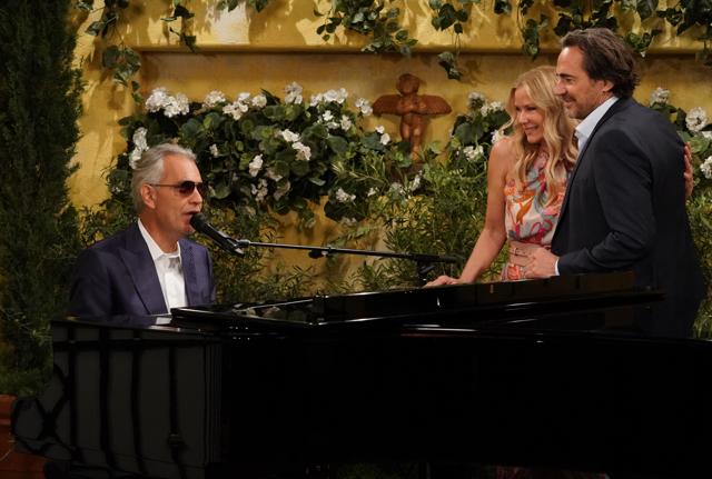 Andrea Bocelli cameo a Beautiful Andrea Bocelli cameo a Beautiful