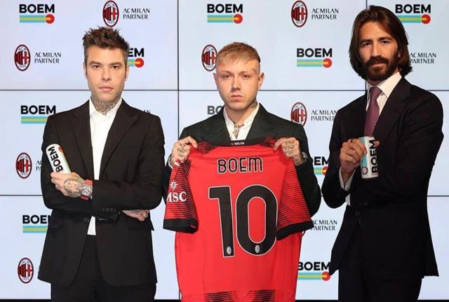 Fedez, Lazza e Leonardo Maria Del Vecchio Fedez, Lazza e Leonardo Maria Del Vecchio