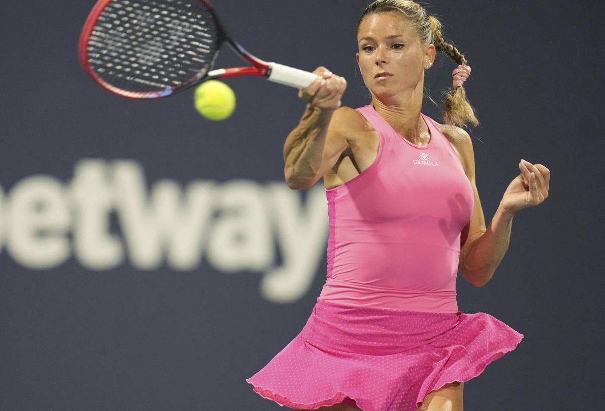 Camila Giorgi, selfie vincente sui social, Wta di Nottingham dolce-amaro (foto Lapresse) Camila Giorgi, selfie vincente sui social, Wta di Nottingham dolce-amaro (foto Lapresse)