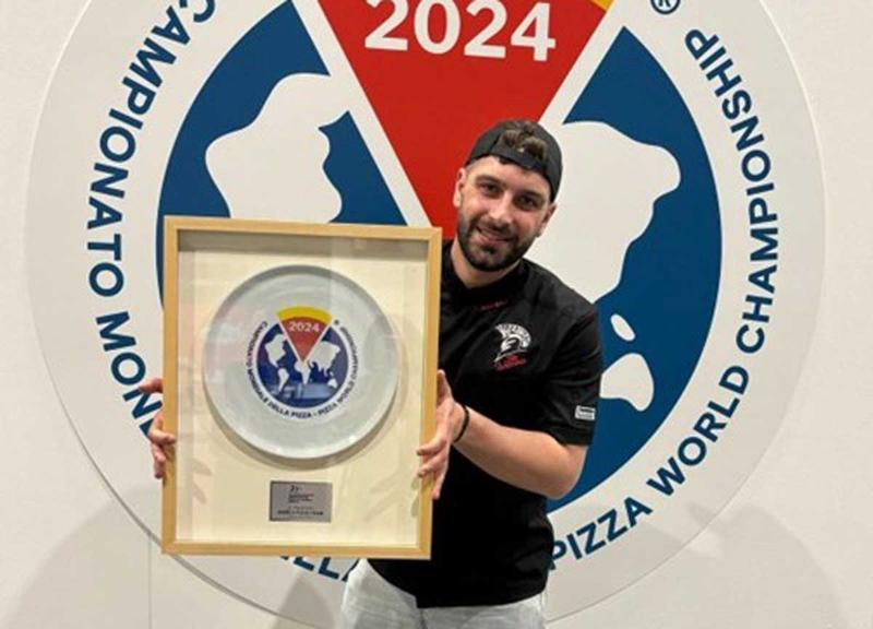 Andrea Gallizzi campione del mondo di pizza Andrea Gallizzi campione del mondo di pizza