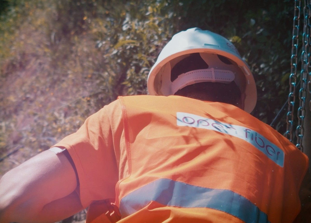 Open Fiber, a Canosa di Puglia partiti i cantieri per la fibra ottica Open Fiber, a Canosa di Puglia partiti i cantieri per la fibra ottica