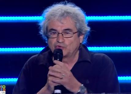 Rovelli, un "pippone" d'altri tempi contro Crosetto. Imbarazzo al Concertone