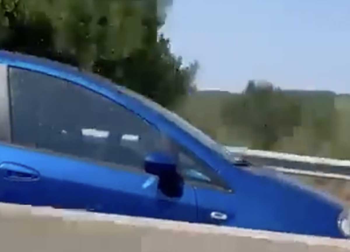 Viaggia contromano sulla Cassia bis