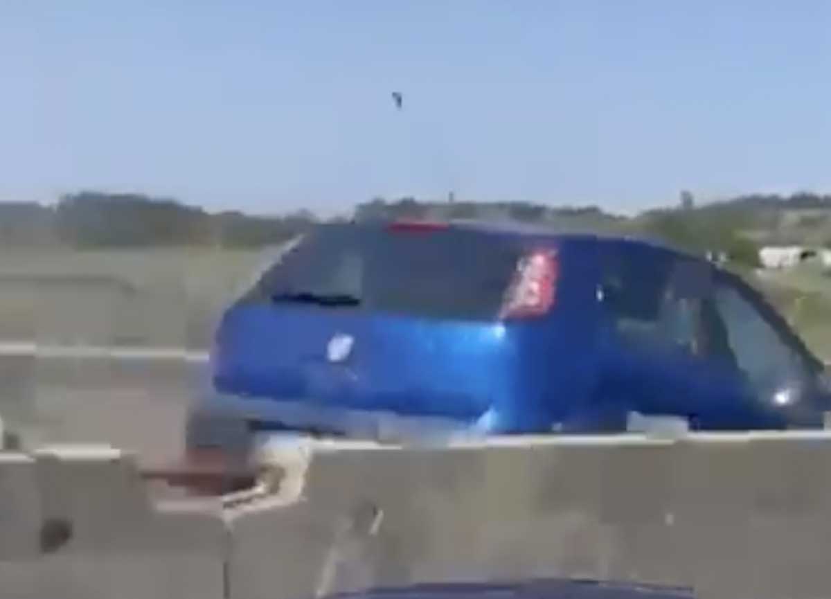 Viaggia contromano sulla Cassia bis