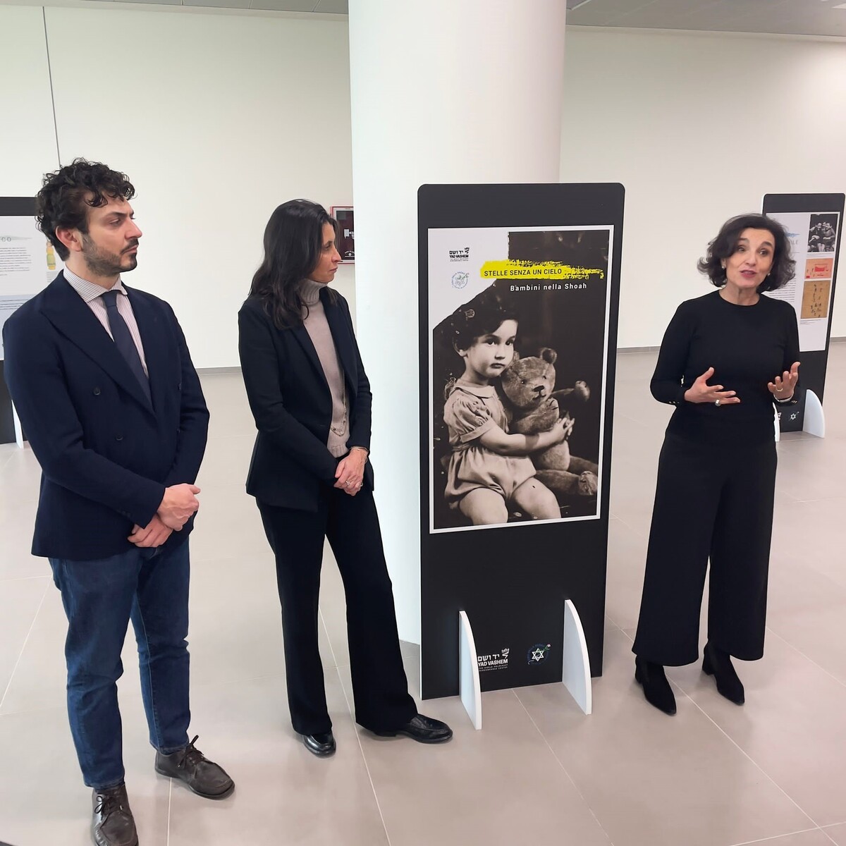 SEA, Linate: inaugurata la mostra "Stelle Senza un Cielo" SEA, Linate: inaugurata la mostra "Stelle Senza un Cielo"