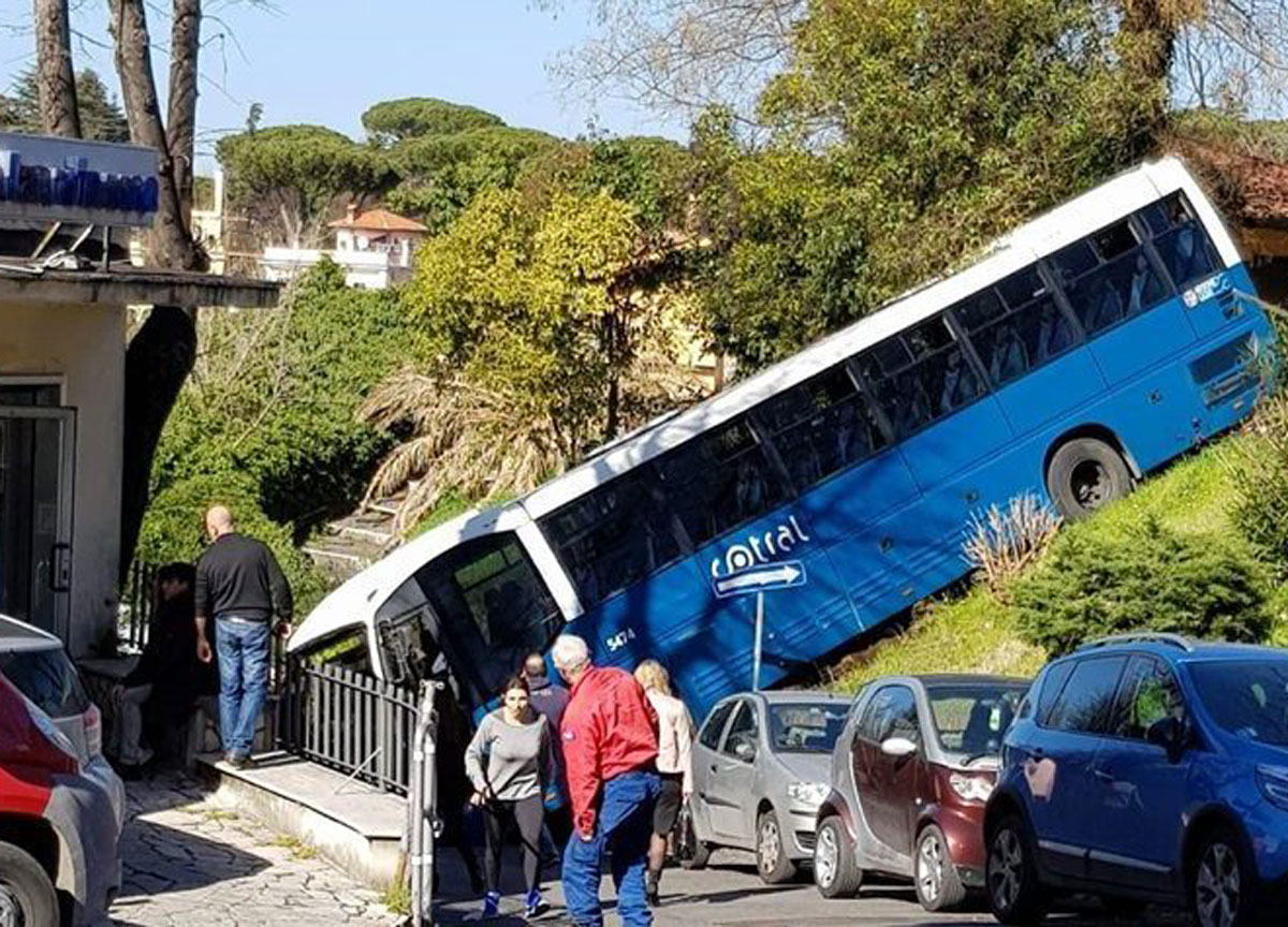 Un bus Cotral Un bus Cotral
