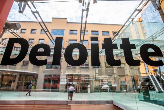 Deloitte Deloitte