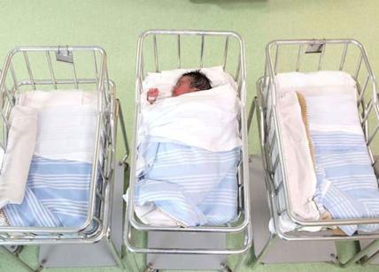 Crollo natalità in Italia, nel 2050 rapporto uno a uno lavoratori-pensionati