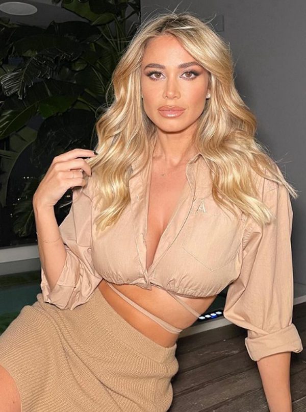 Diletta Leotta "Lately" (Instagram dilettaleotta) Diletta Leotta "Lately" (Instagram dilettaleotta)