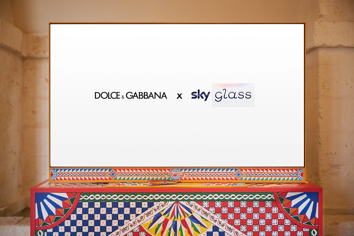 Sky, con Dolce & Gabbana per l’edizione limitata di Sky Glass Sky, con Dolce & Gabbana per l’edizione limitata di Sky Glass