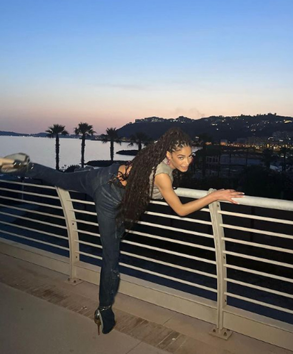 Elodie (Instagram elodie) Elodie (Instagram elodie)