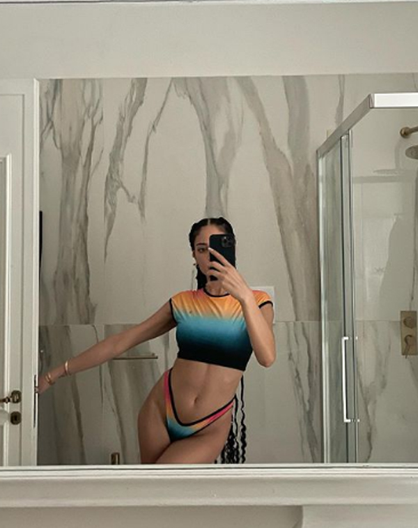 Elodie (Instagram elodie) Elodie (Instagram elodie)