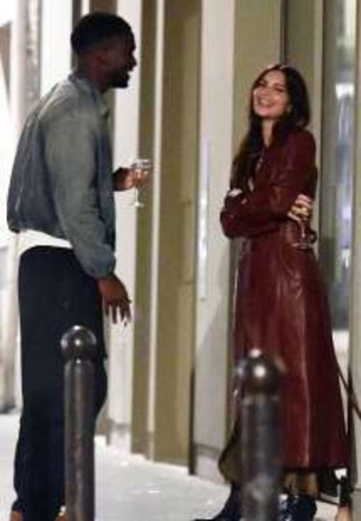 Emily Ratajkowski bacia Stephane Bak Emily Ratajkowski bacia Stephane Bak