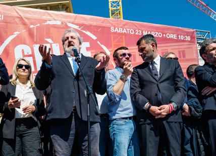 Bari, la tempesta si fa bufera Emiliano: 'Ero PM e Capriati ebbe l'ergastolo'