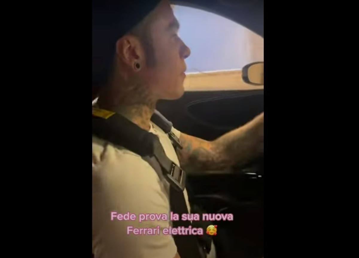 La Ferrari elettrica di Fedez La Ferrari elettrica di Fedez