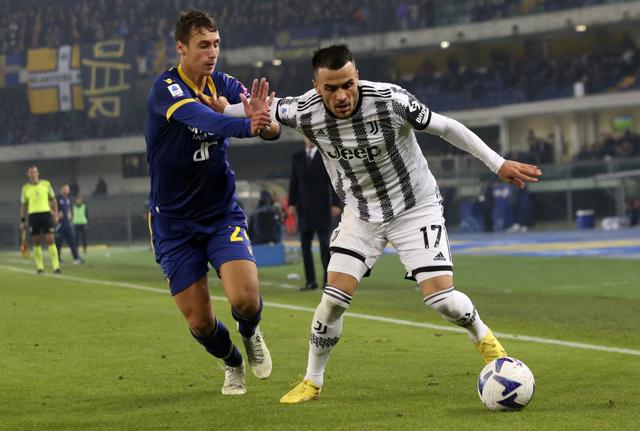 Filippo Terracciano e Filip Kostic (foto Lapresse) Filippo Terracciano e Filip Kostic (foto Lapresse)