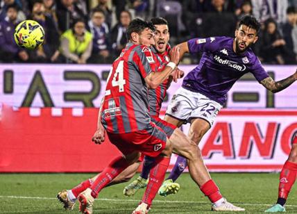 Fiorentina-Cremonese, maglie originali. Frutto dell’armocromista di Schlein?