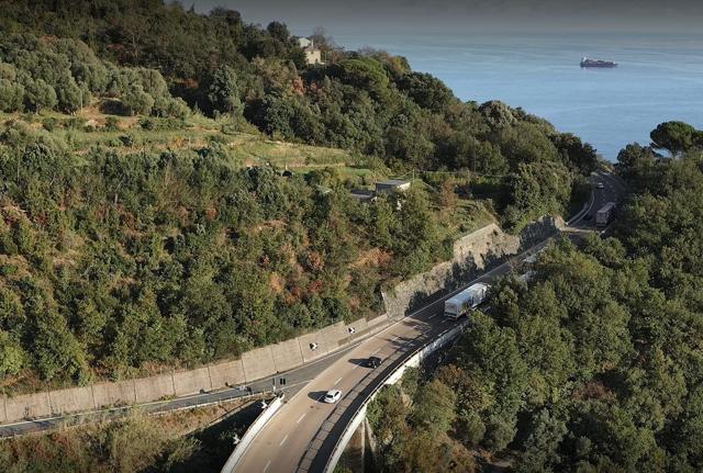 Caldo record e problemi all'asfalto, si bloccano anche le autostrade. Disagi sull'A4 Venezia-Milano: chiusi i caselli di Verona Sud e Est