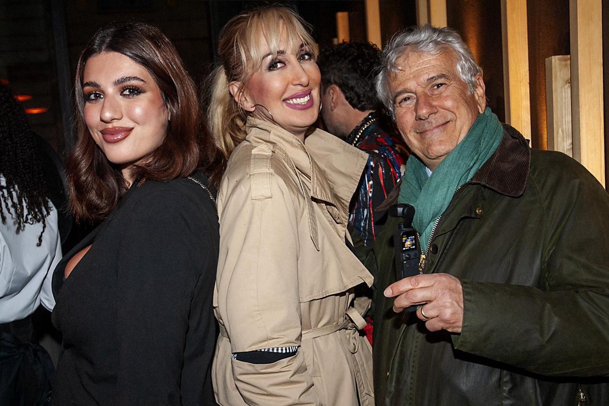 FRANCESCA LOVATELLI CAETANI CON CARLOTTA BORNEO E ANDREA SCAZZOLA FRANCESCA LOVATELLI CAETANI CON CARLOTTA BORNEO E ANDREA SCAZZOLA