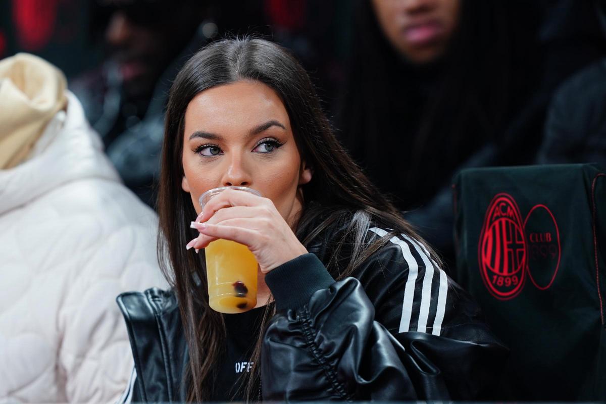 Francisca Silva Grelmos in tribuna a San Siro per Milan-Cagliari di Coppa Italia (foto Lapresse) Francisca Silva Grelmos in tribuna a San Siro per Milan-Cagliari di Coppa Italia (foto Lapresse)
