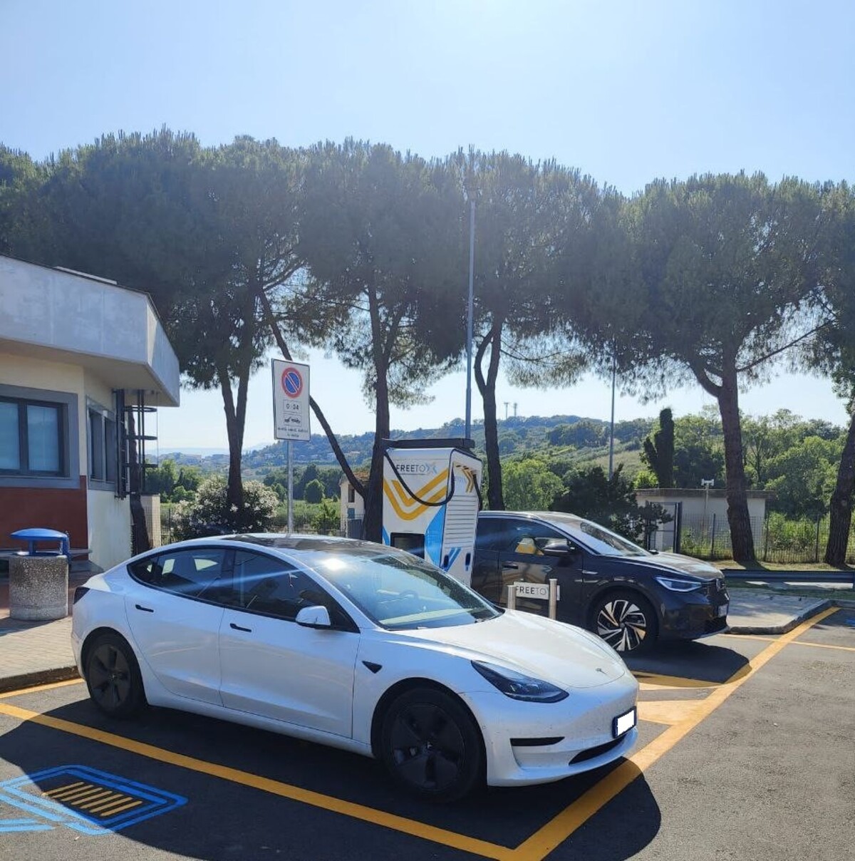 ASPI, Free To X: terminata l'installazione delle 100 stazioni di ricarica ASPI, Free To X: terminata l'installazione delle 100 stazioni di ricarica