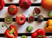 Frutta fresca con pesticidi, la lista di quelli più contaminati