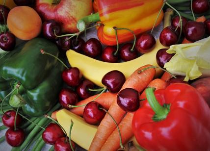 Solo il 7% degli italiani consuma 5 porzioni di frutta e verdura al giorno