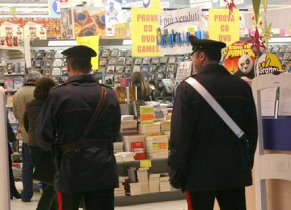 Colpi nei supermercati Colpi nei supermercati