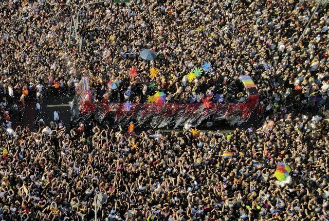 Gay Pride (foto Lapresse) Gay Pride (foto Lapresse)