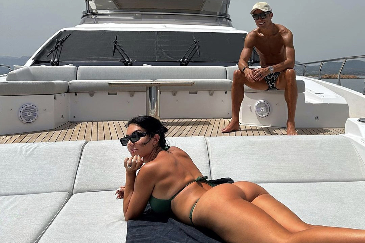 georgina rodriguez ronaldo vacanze sardegna