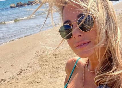 Giorgia Rossi, curve da sogno: serie A ferma e lei fa 'gol' in bikini. Foto