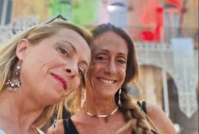 Giorgia e Arianna Meloni (Gente) Giorgia e Arianna Meloni (Gente)