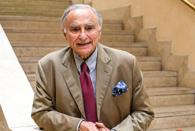 Giulio Sapelli Giulio Sapelli