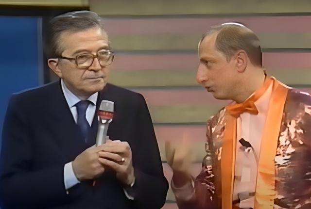 Giulio Andreotti e Pippo Franco Giulio Andreotti e Pippo Franco