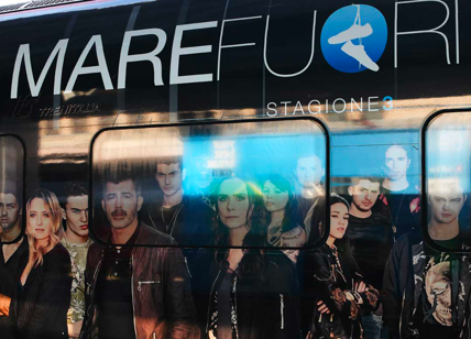 Gruppo FS, il cast di Mare Fuori incontra i fan a Roma Termini