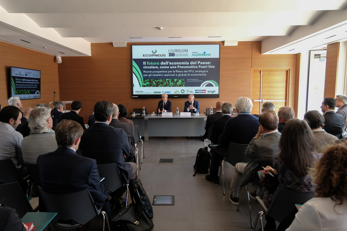 Riciclo pneumatici: Ecopneus a Roma discute il futuro della filiera Riciclo pneumatici: Ecopneus a Roma discute il futuro della filiera