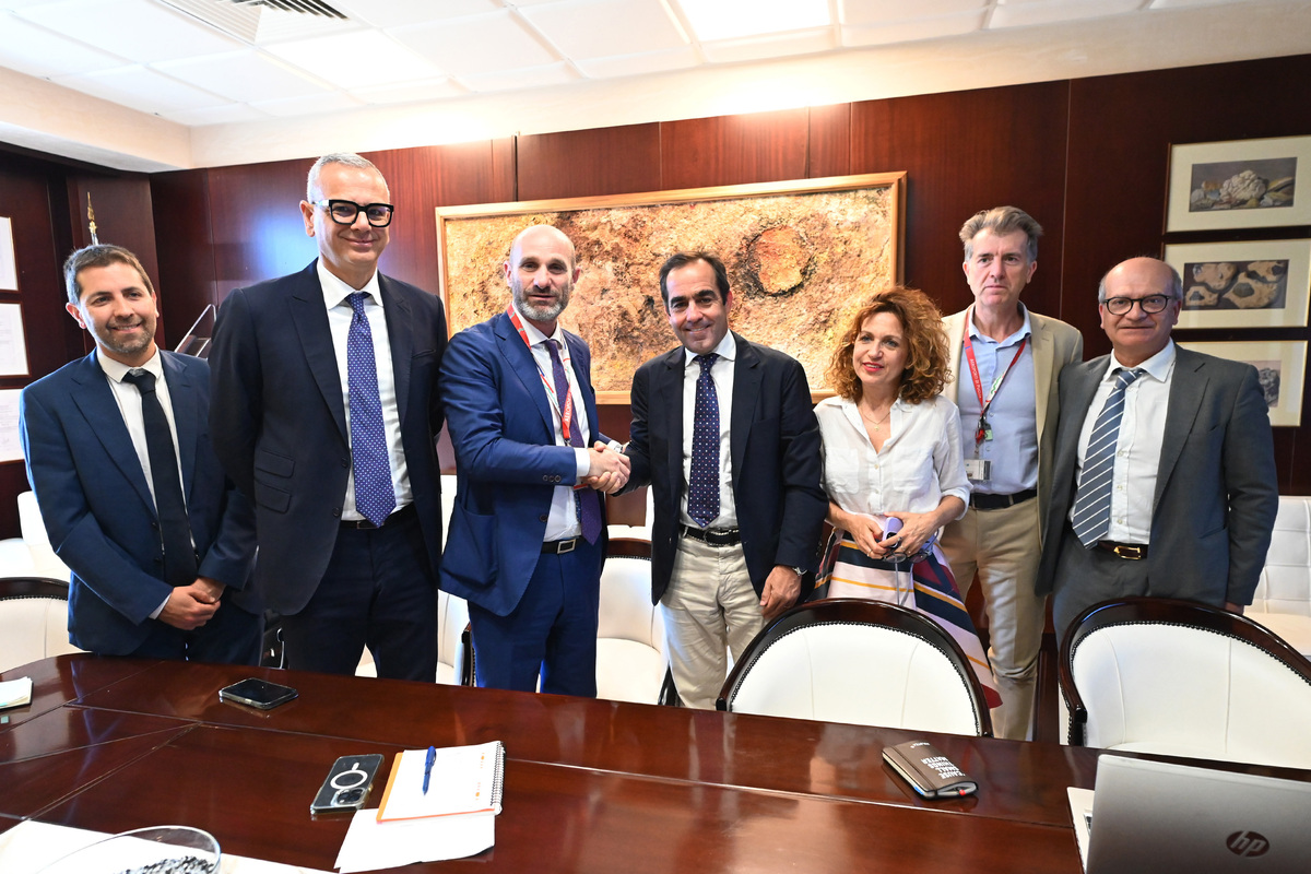 Aeroporti di Puglia, sempre più strategici per Volotea Aeroporti di Puglia, sempre più strategici per Volotea