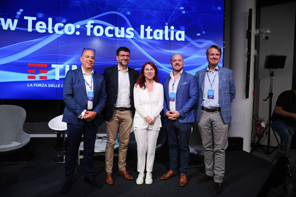 TIM punta sul 'Network as a Service' per accelerare l'innovazione tecnologica TIM punta sul 'Network as a Service' per accelerare l'innovazione tecnologica