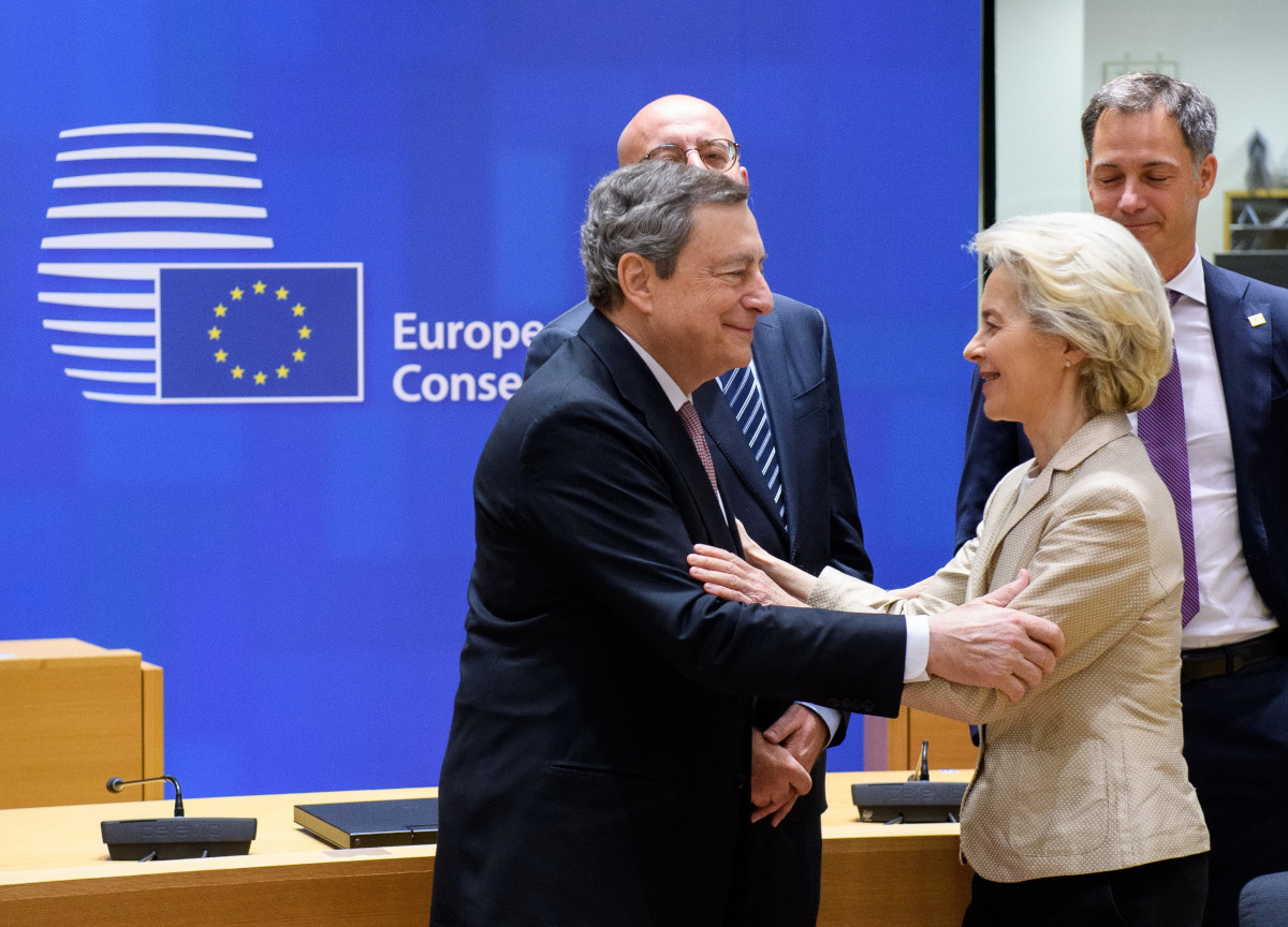 Draghi e Von der Leyen Draghi e Von der Leyen