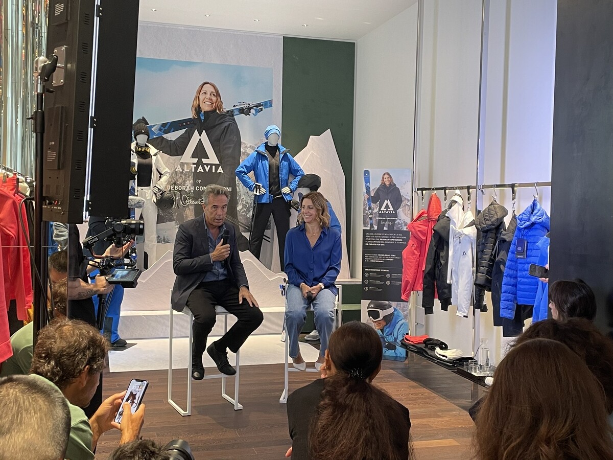 OVS lancia la nuova collezione sci "Altavia" con Deborah Compagnoni OVS lancia la nuova collezione sci "Altavia" con Deborah Compagnoni