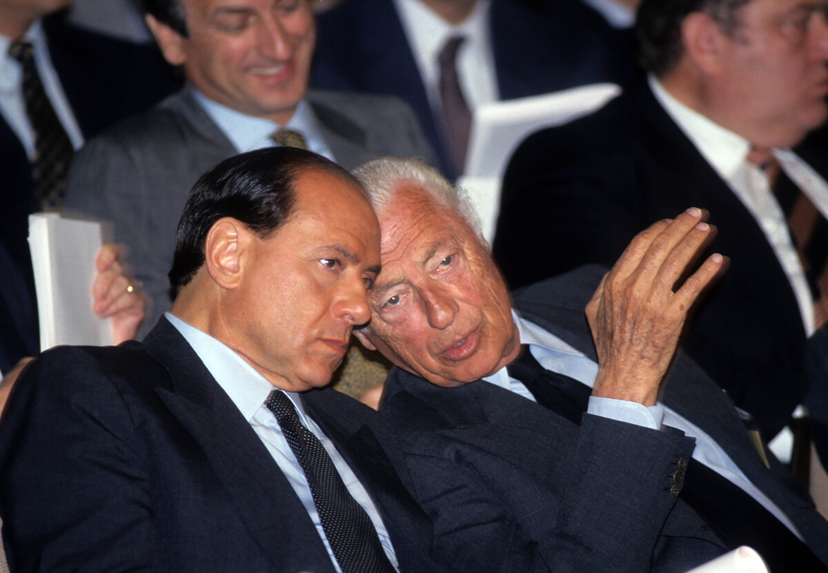 Silvio Berlusconi e Gianni Agnelli Silvio Berlusconi e Gianni Agnelli