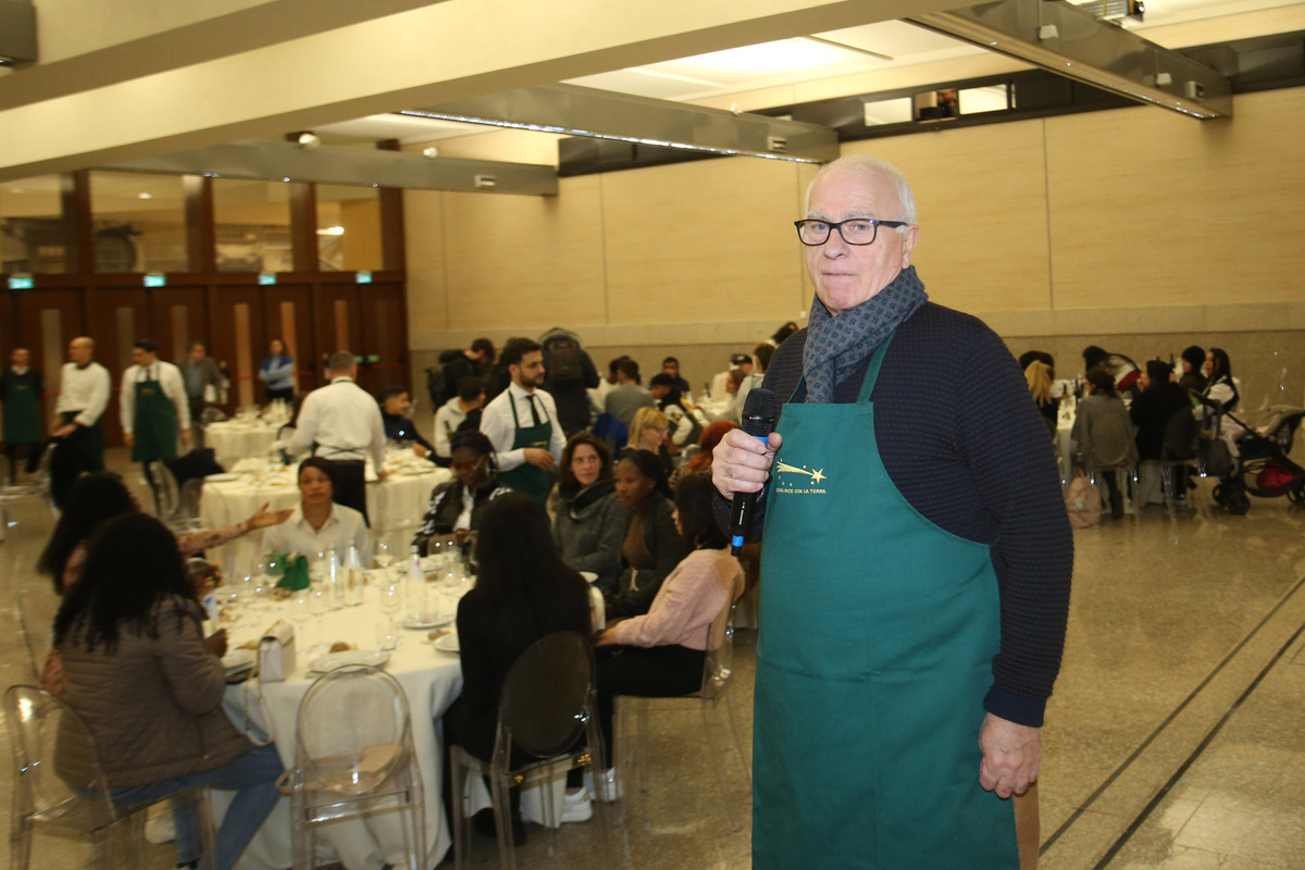 Confcommercio Milano, pranzo solidale per 183 persone Confcommercio Milano, pranzo solidale per 183 persone