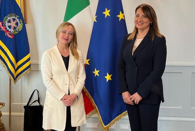 La premier Giorgia Meloni e Chiara Gemma La premier Giorgia Meloni e Chiara Gemma