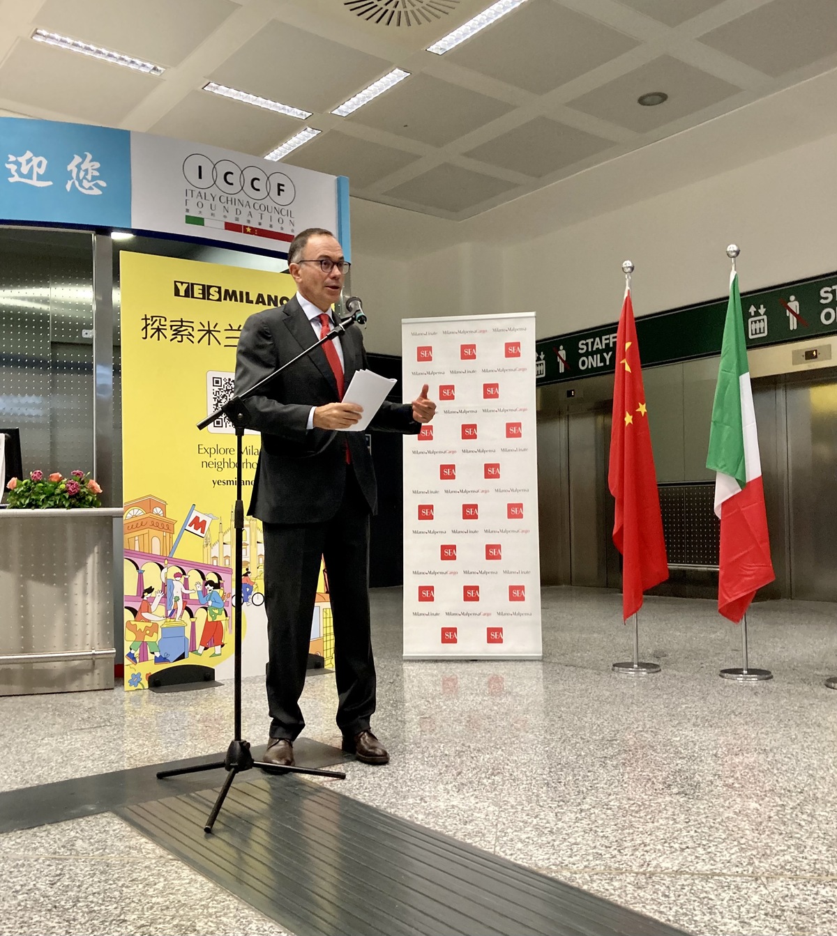 SEA, inaugurato il primo desk informativo riservato ai passeggeri cinesi