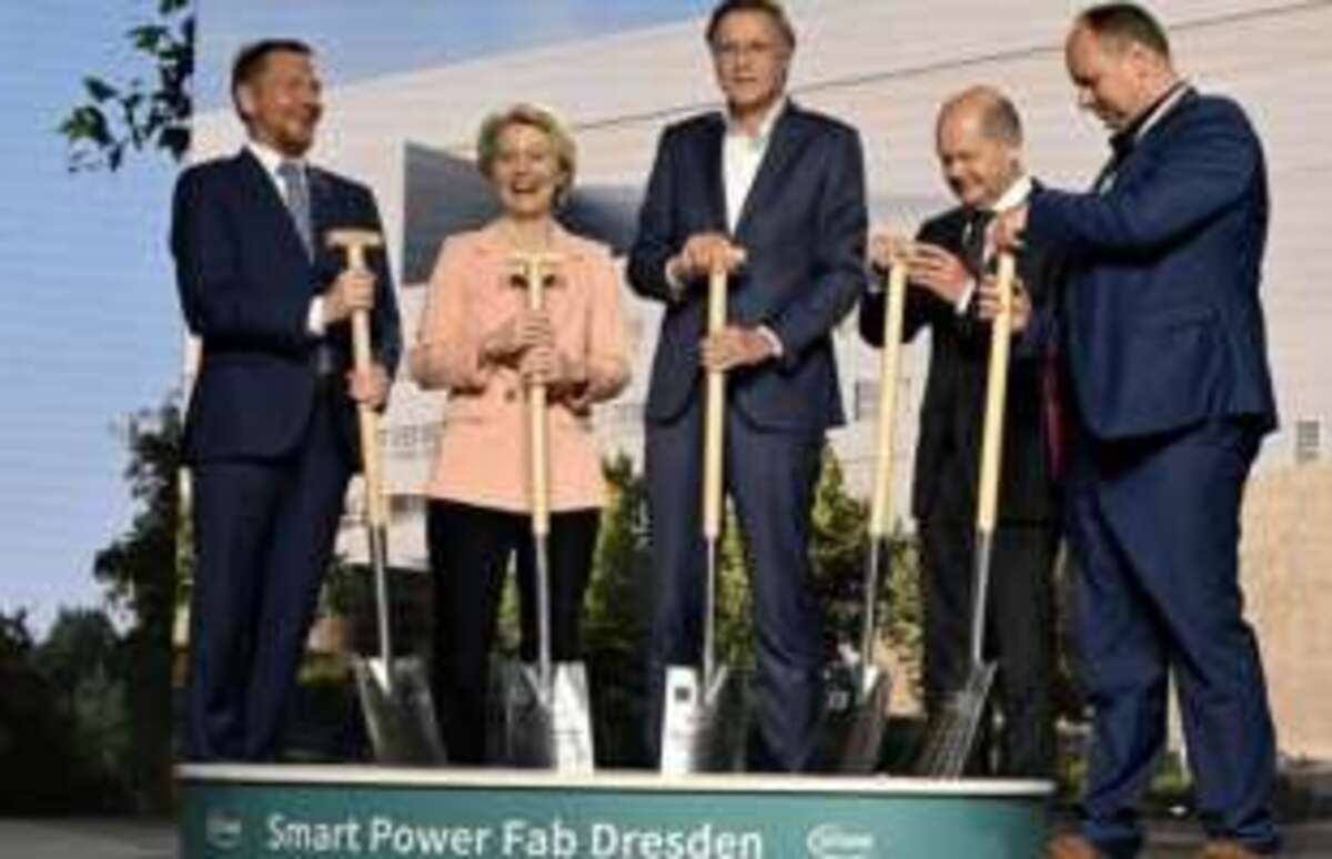 Inaugurazione dello stabilimento Infineon di Dresda