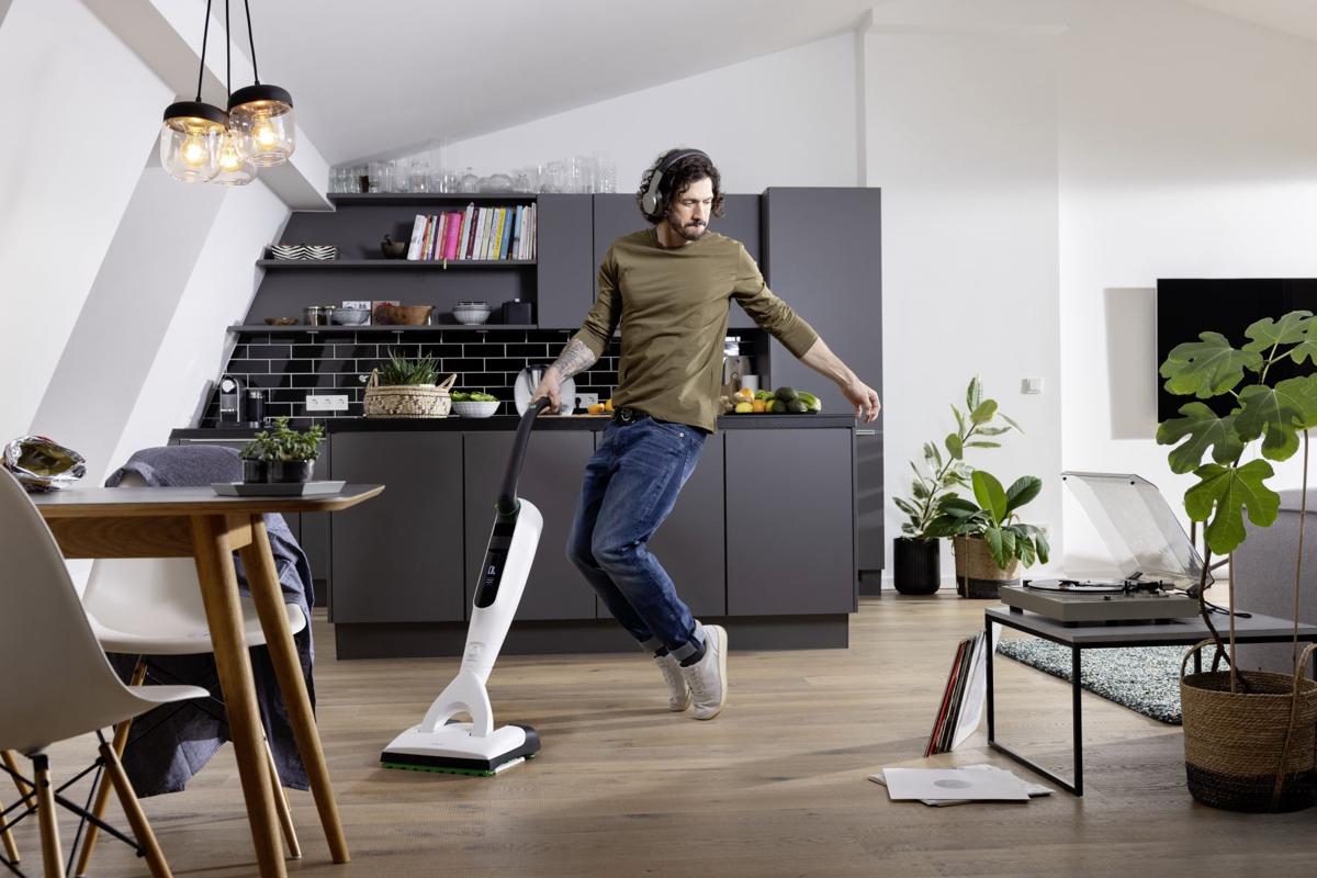 Gruppo Vorwerk festeggia 140 anni di successi e innovazioni Gruppo Vorwerk festeggia 140 anni di successi e innovazioni