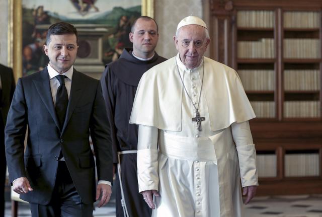 Vladimir Zelensky e Papa Francesco Vladimir Zelensky e Papa Francesco